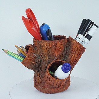 Recycled craft pen stand from old plstic bottles