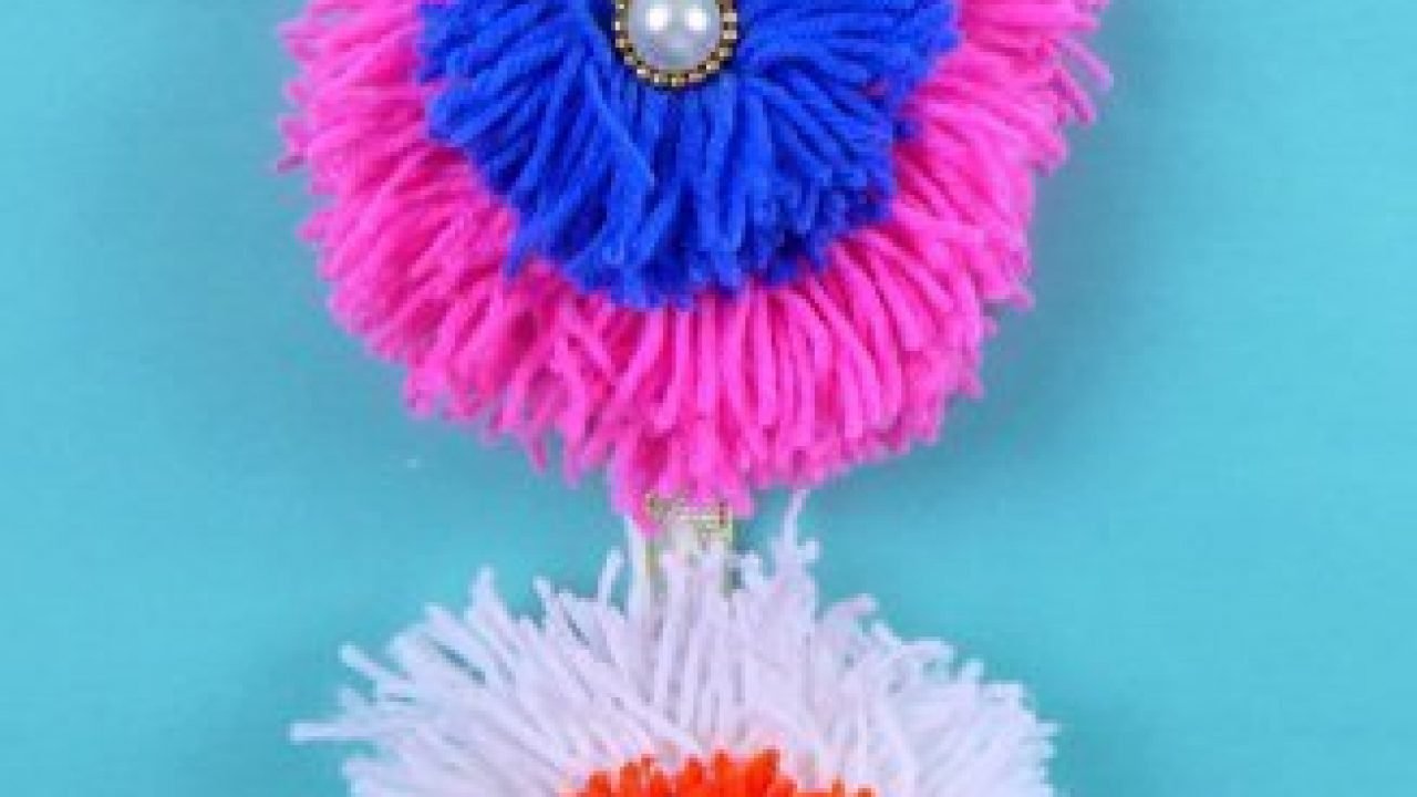 Best Out of Waste Wall Decoration Craft from Old CD and Woollen!